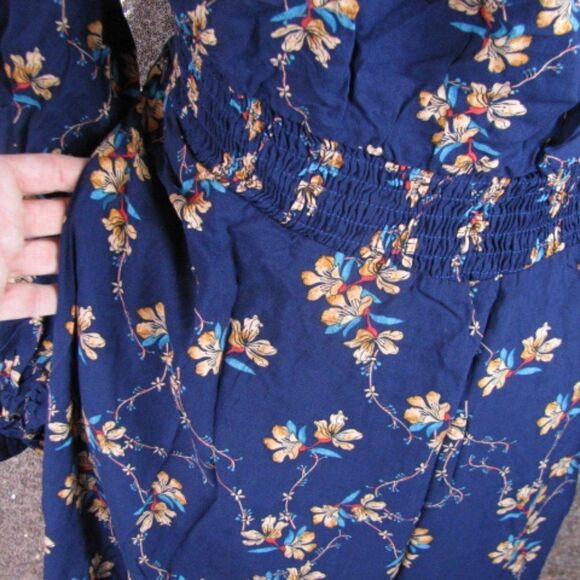 NWT BloomChic floral dress 18 - Picture 6 of 10